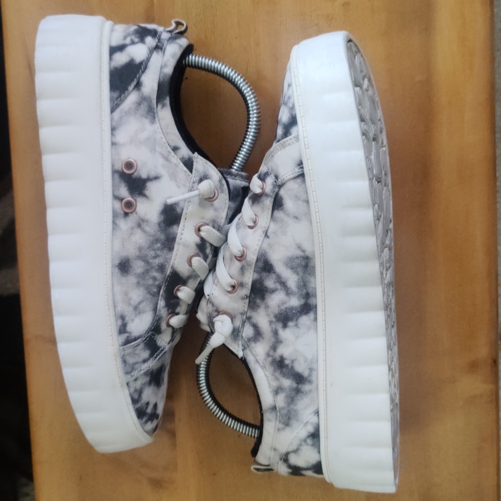 Roxy Surf Sheilahh Gray And White Platform Shoes Size 9 - Picture 7 of 16
